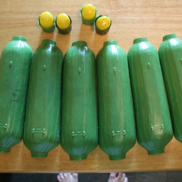 Vintage 26 PC Corn Holder Set - Picture 4 of 4